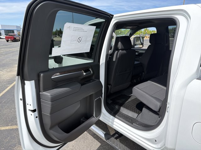 New 2026 Chevrolet Silverado 2500 LT w/ Z71 Chrome Sport Edition AWD/4WD image 22