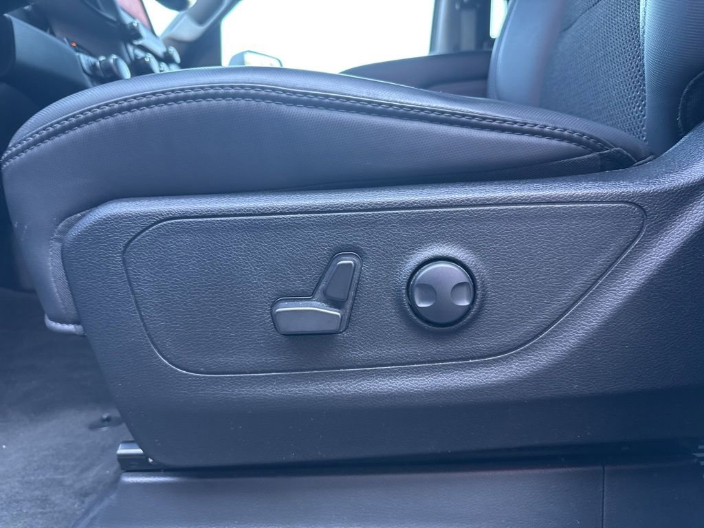 Used 2023 RAM 1500 Big Horn image 25