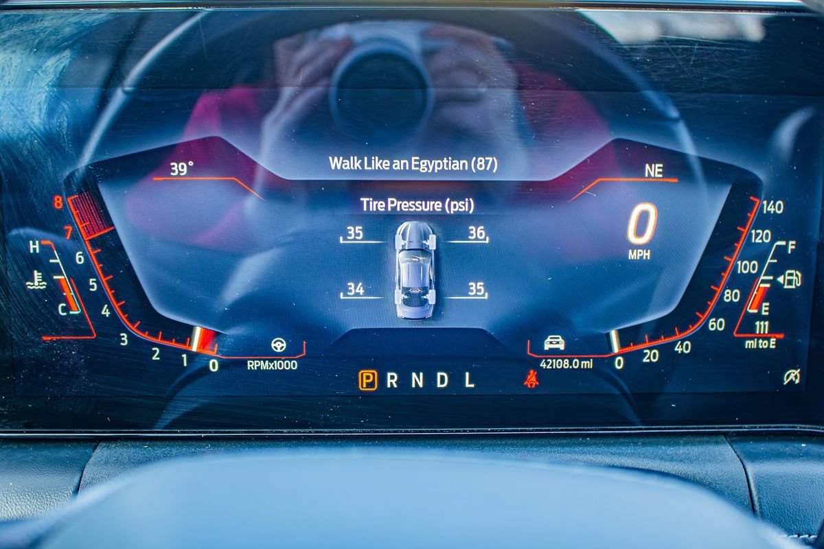 Used 2024 Ford Mustang Premium image 14