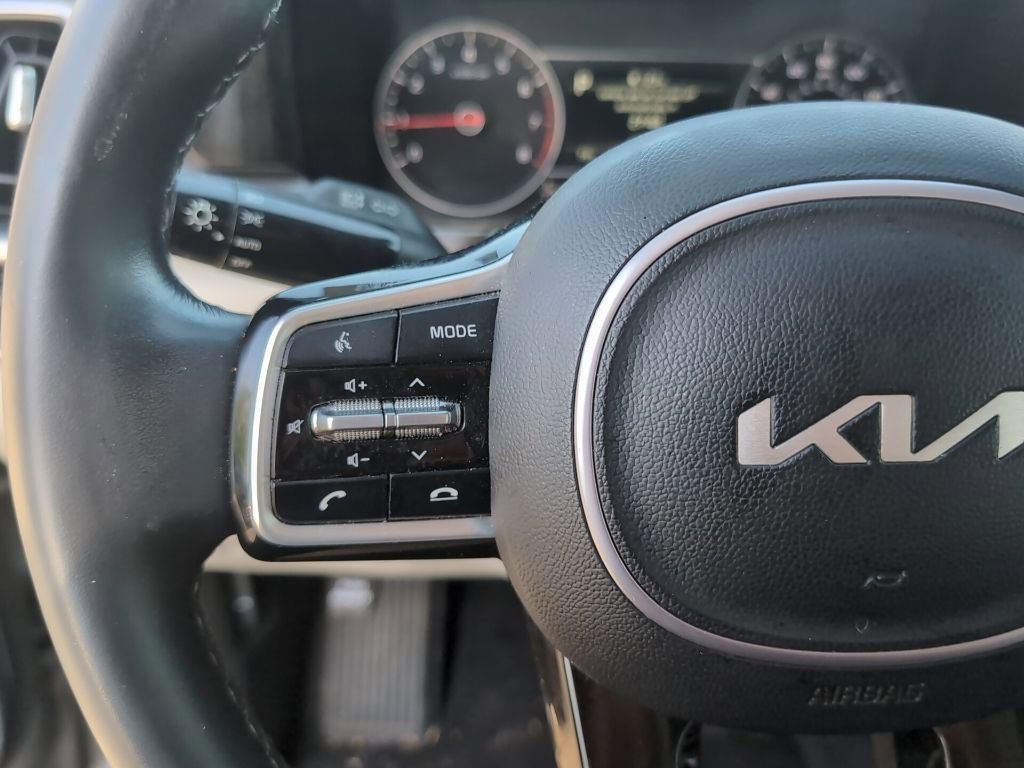 Used 2023 Kia Sorento S w/ Panoramic Sunroof Package image 22