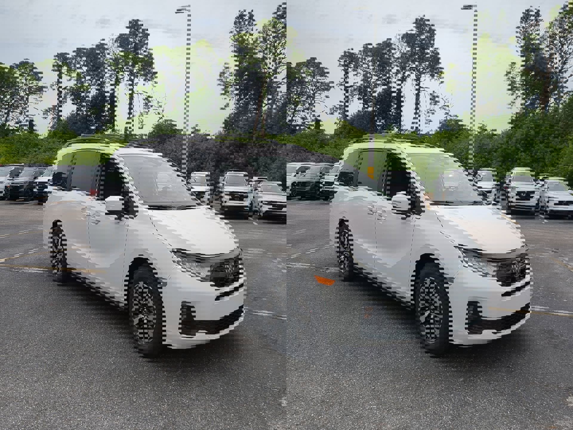 New 2026 Honda Odyssey EX-L image 2