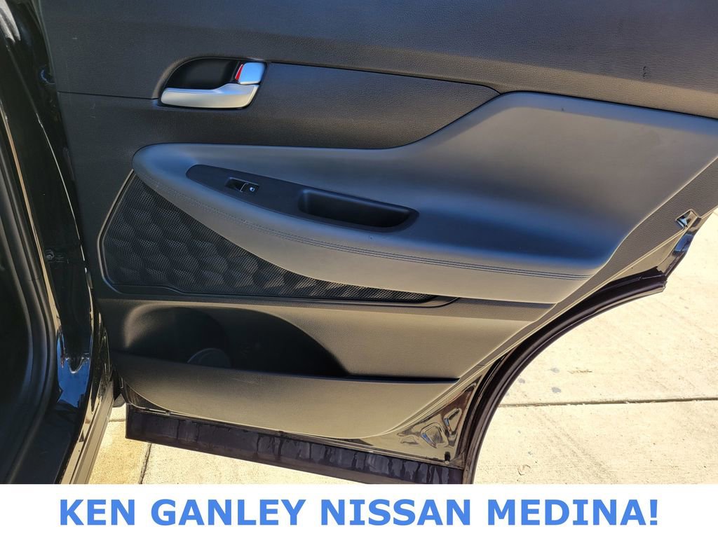 Used 2023 Hyundai Santa Fe SEL image 49