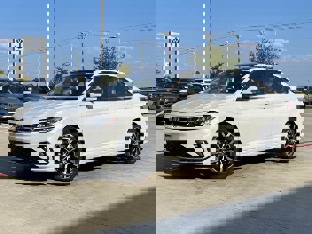 New 2025 Volkswagen Jetta SE