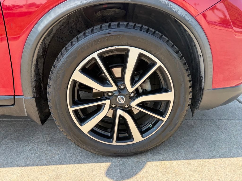 Used 2017 Nissan Rogue SL w/ SL Premium Package FWD image 13
