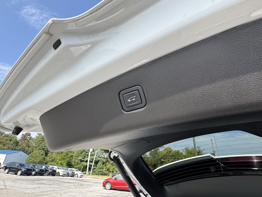 Used 2023 Chevrolet Blazer LT w/ Convenience Package image 7