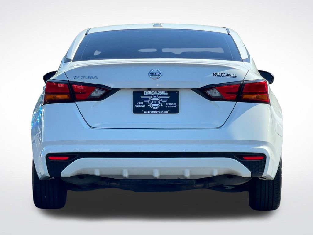 Used 2019 Nissan Altima 2.5 S FWD image 11