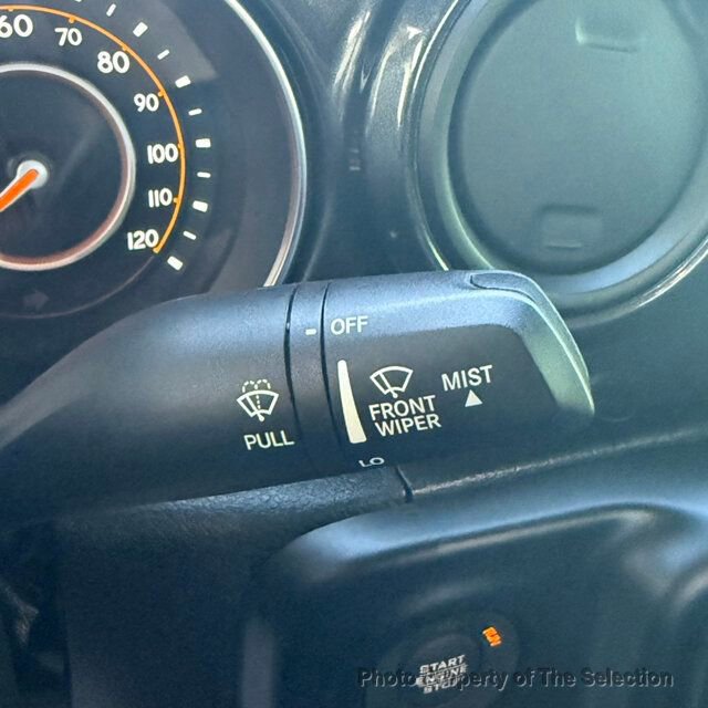 Used 2022 Jeep Gladiator Sport image 34