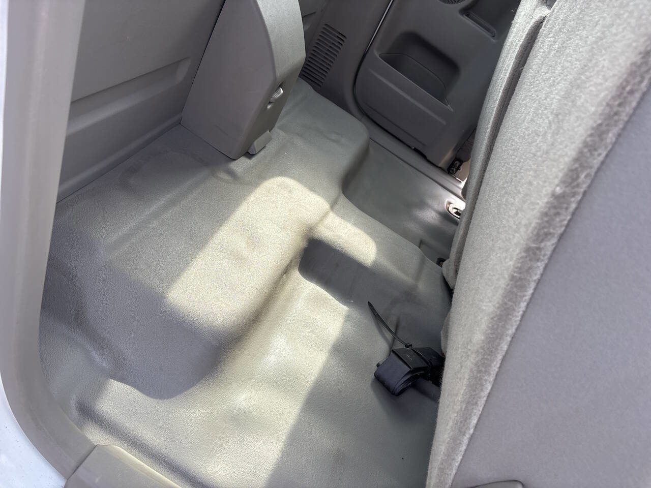 Used 2006 Chevrolet Colorado W/T image 19