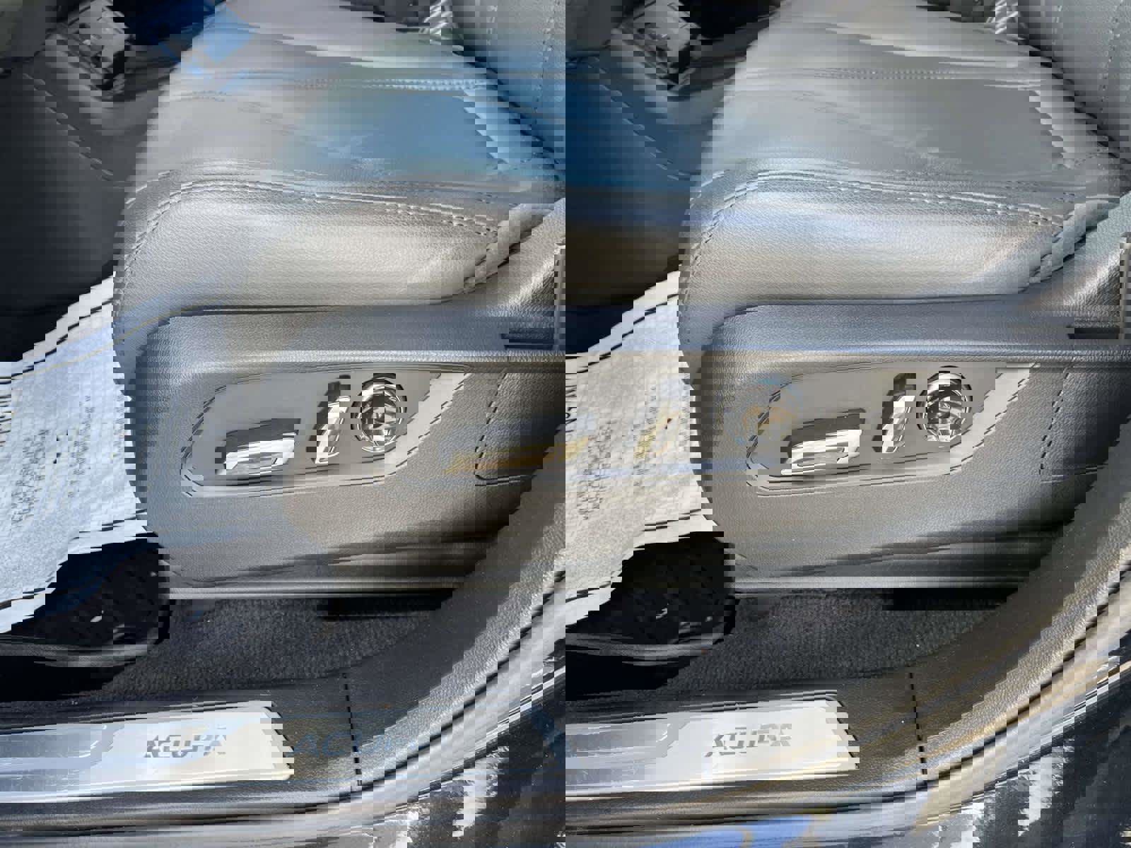 Used 2023 Acura RDX AWD image 17