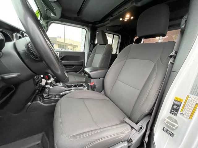 Used 2023 Jeep Gladiator Sport AWD/4WD image 11
