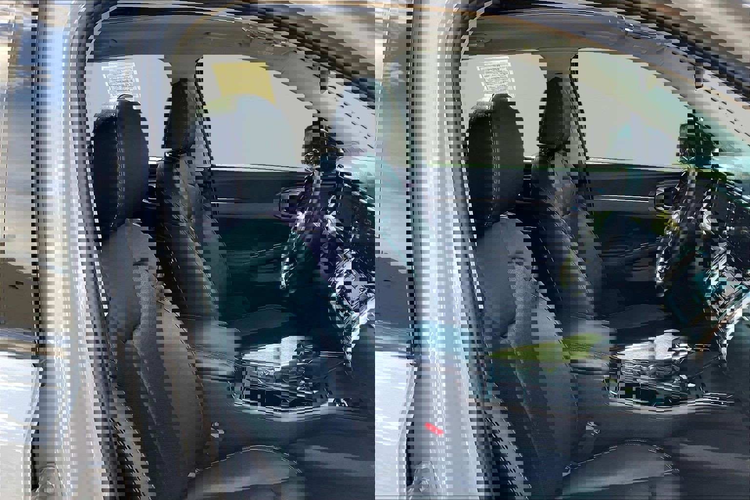 Used 2023 Kia Sorento S w/ Panoramic Sunroof Package image 29