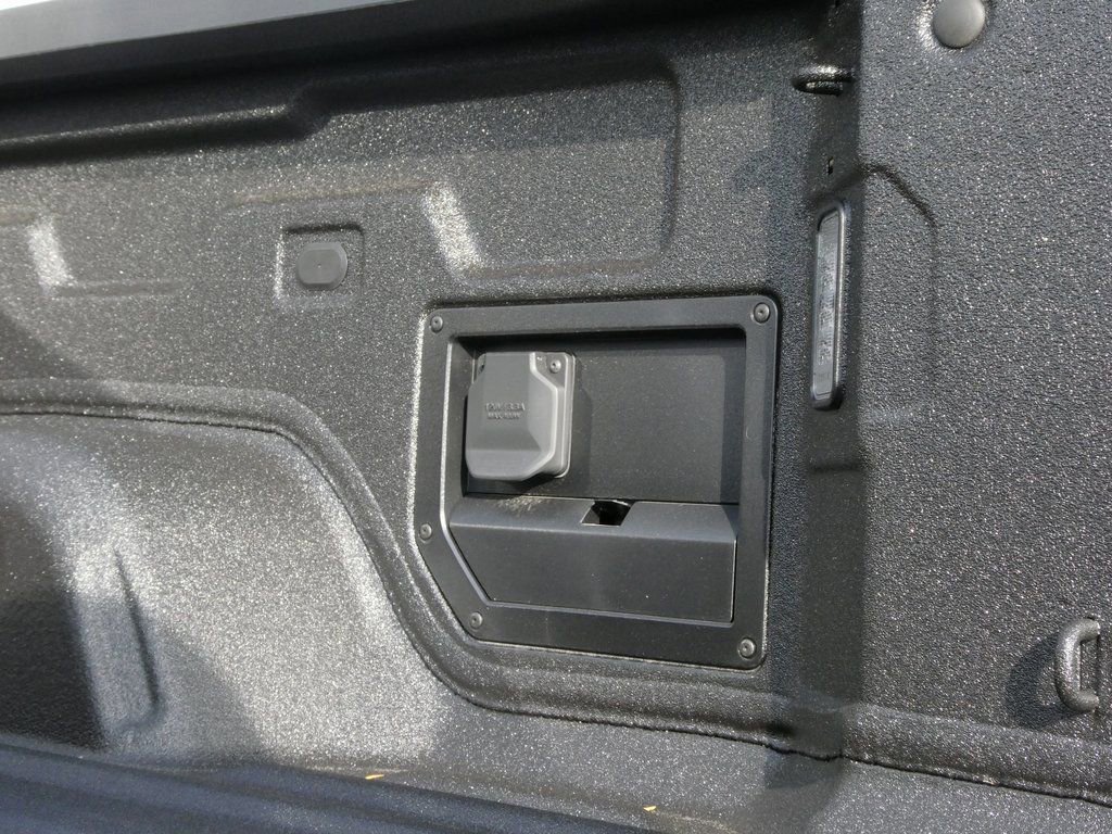New 2026 GMC Sierra EV Denali AWD/4WD image 24