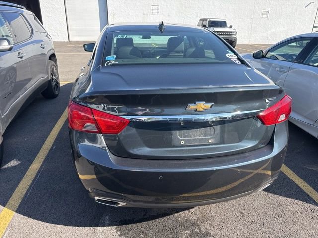 Used 2018 Chevrolet Impala Premier FWD image 4