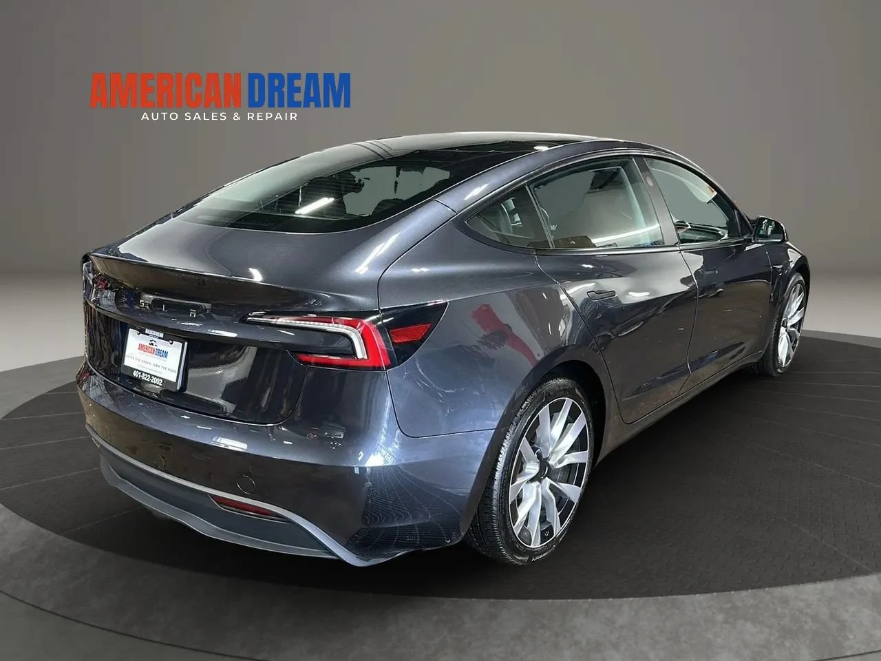 Used 2024 Tesla Model 3 Standard Range RWD image 5
