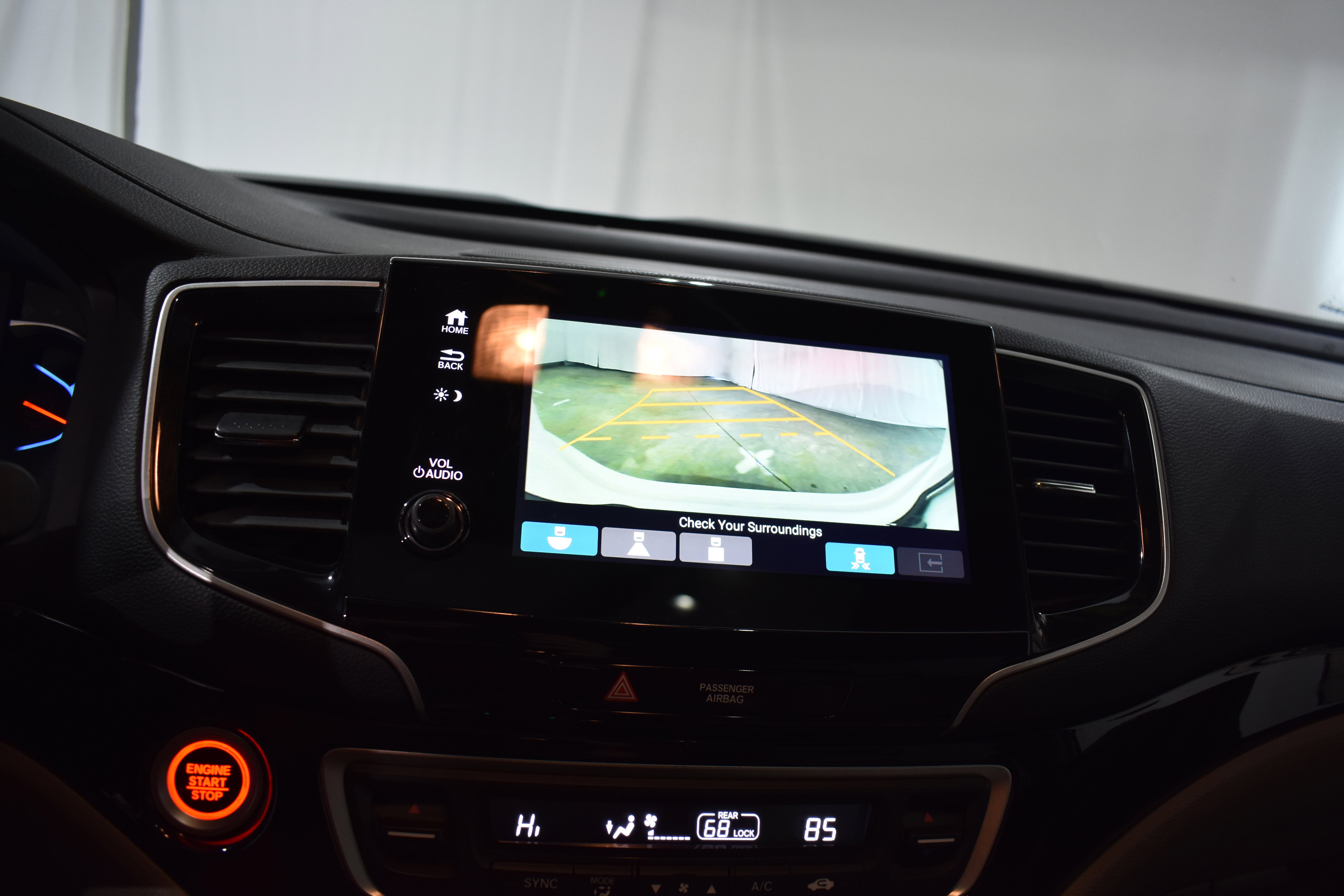 Used 2020 Honda Pilot Touring image 23