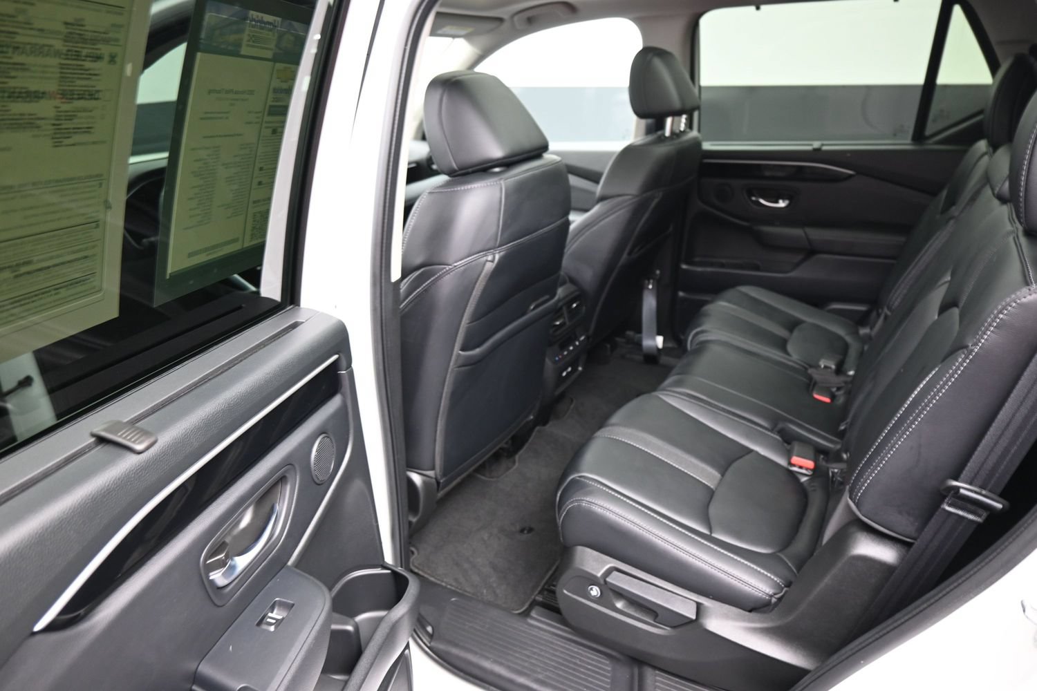 Used 2023 Honda Pilot Touring image 18