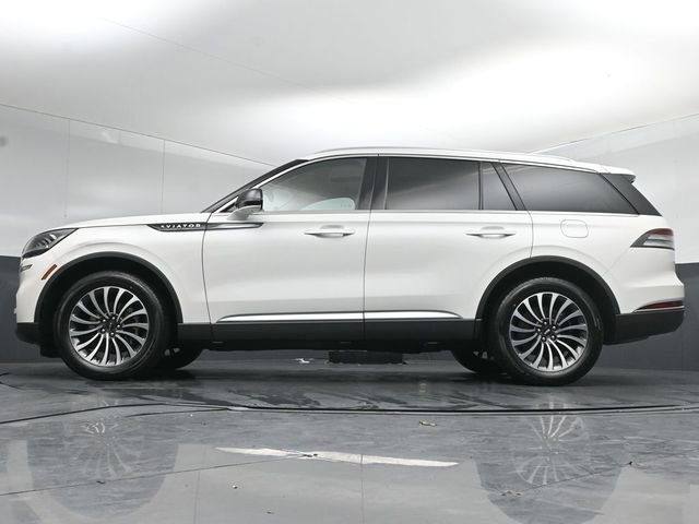 Used 2023 Lincoln Aviator AWD w/ Premium Package image 38