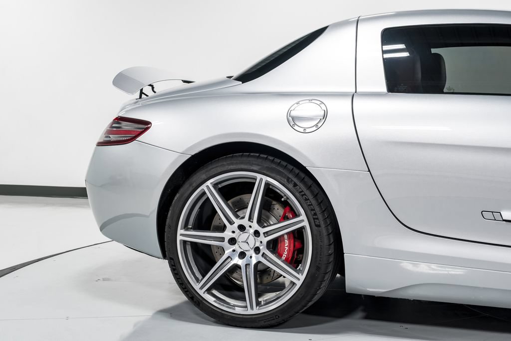 Used 2011 Mercedes-Benz SLS AMG Coupe image 42