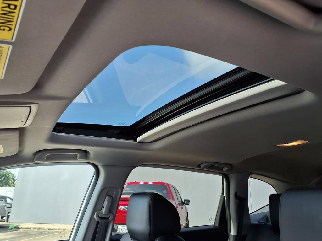 Used 2022 Honda CR-V Touring image 10