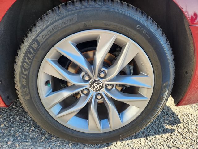 Used 2022 Toyota Avalon XLE FWD image 20