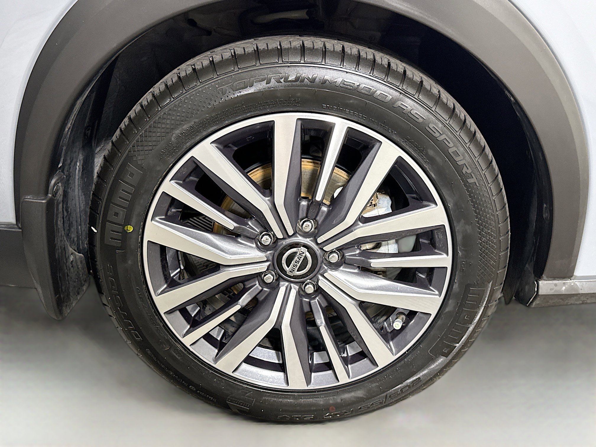 Used 2021 Nissan Kicks SV image 32