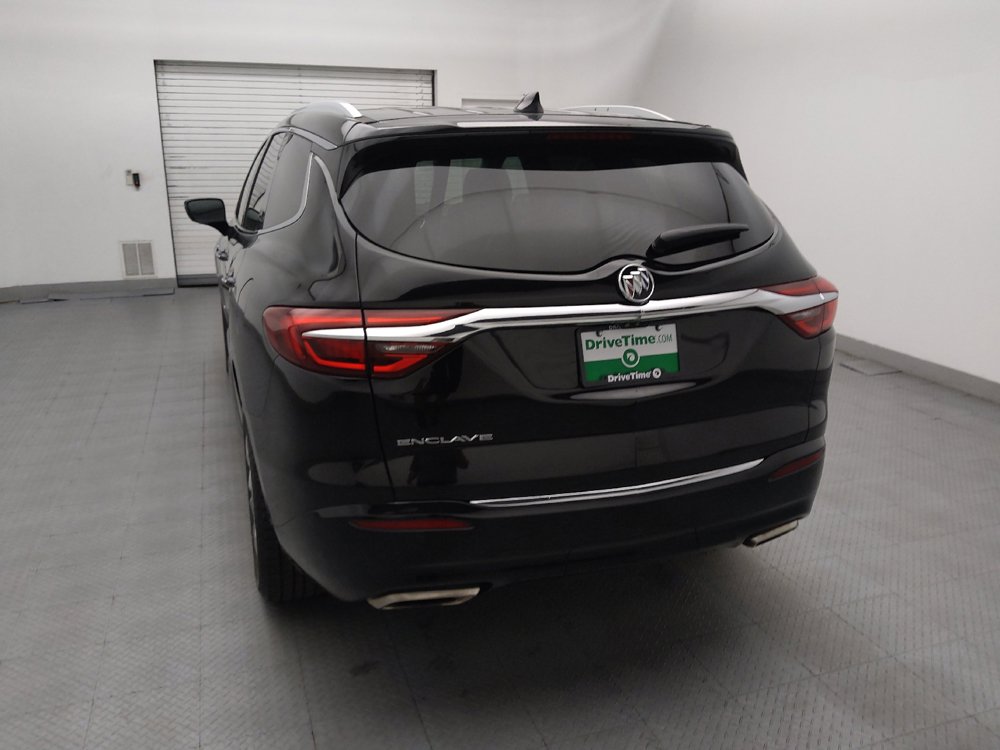 Used 2020 Buick Enclave Avenir w/ Avenir Technology Package FWD image 6