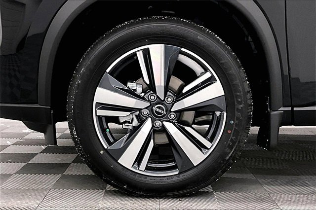 New 2025 Nissan Rogue SL image 12