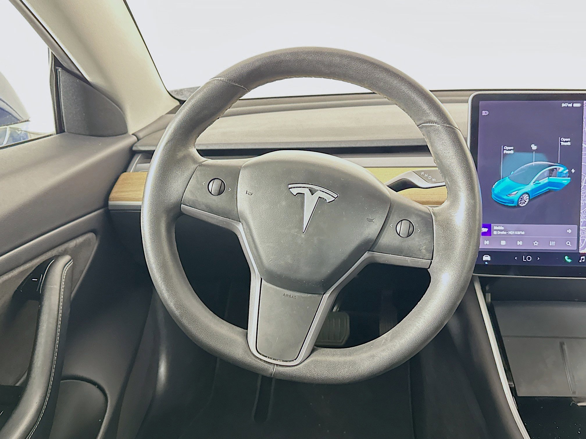 Used 2020 Tesla Model 3 Long Range image 16