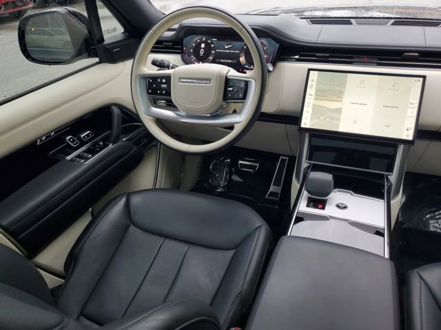 Certified 2024 Land Rover Range Rover SE image 15