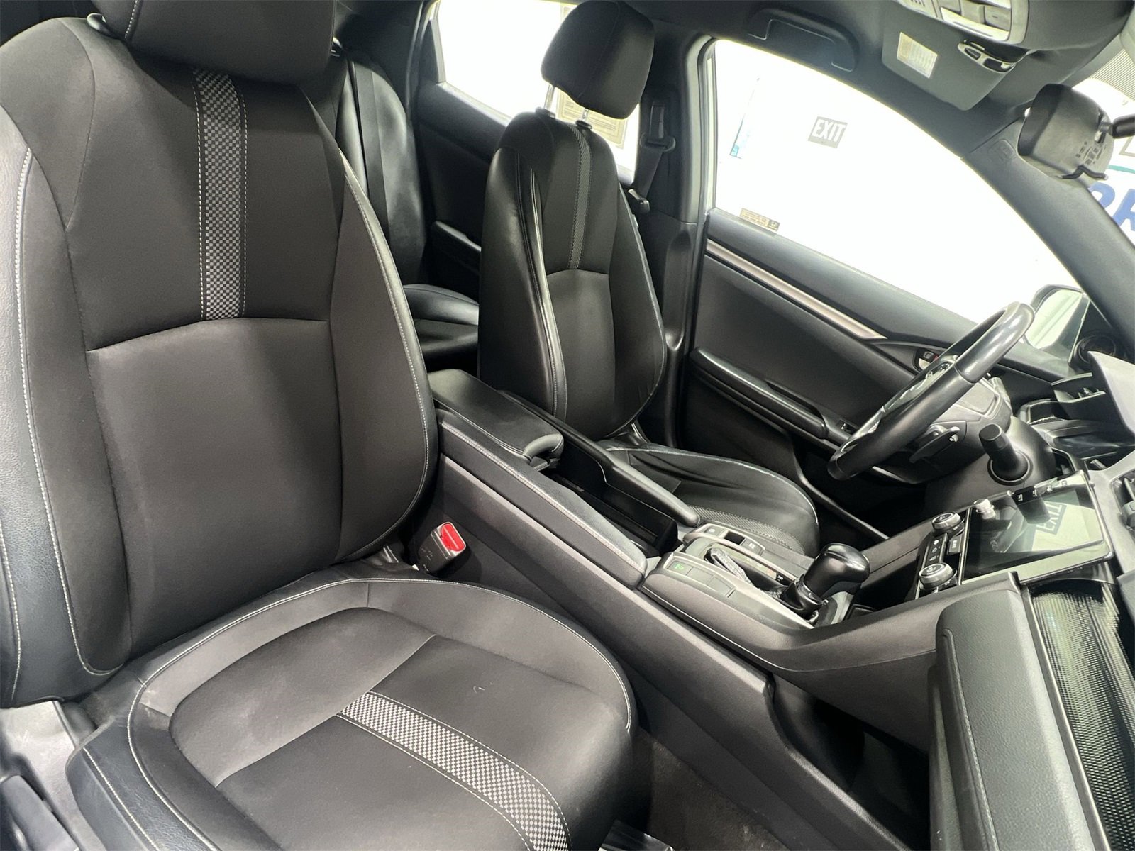 Used 2020 Honda Civic Sport image 23