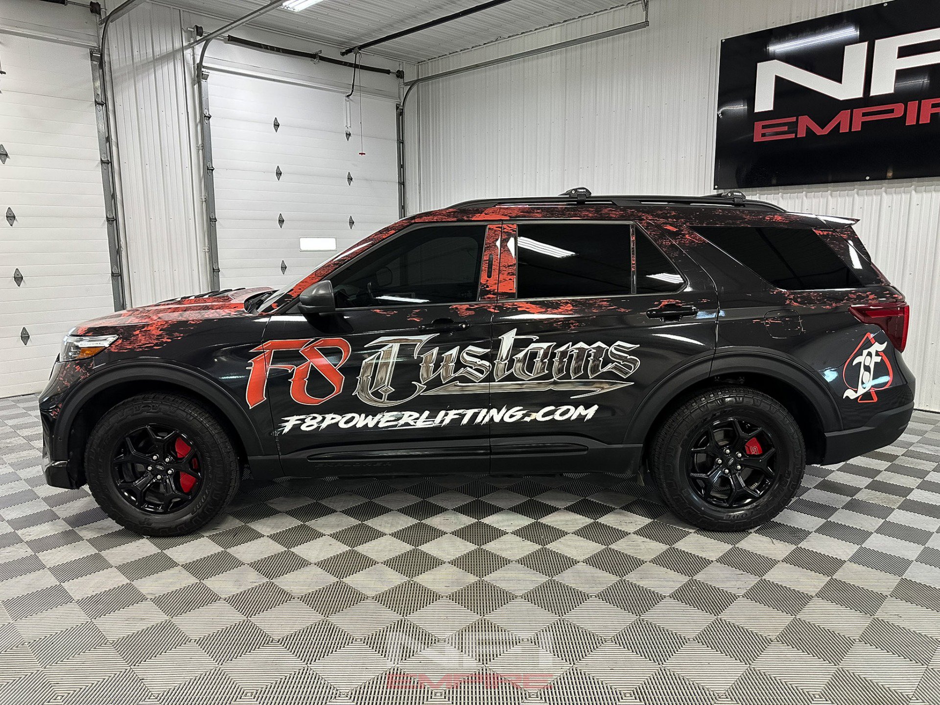 Used 2023 Ford Explorer Timberline image 2