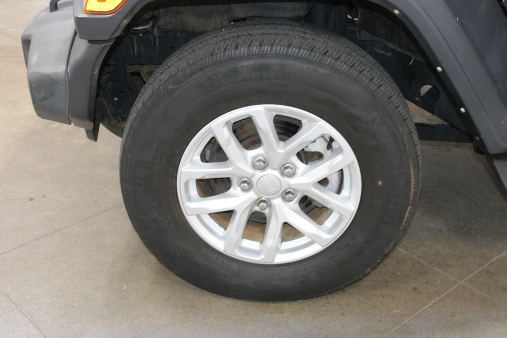Used 2023 Jeep Wrangler Unlimited Sport AWD/4WD image 53