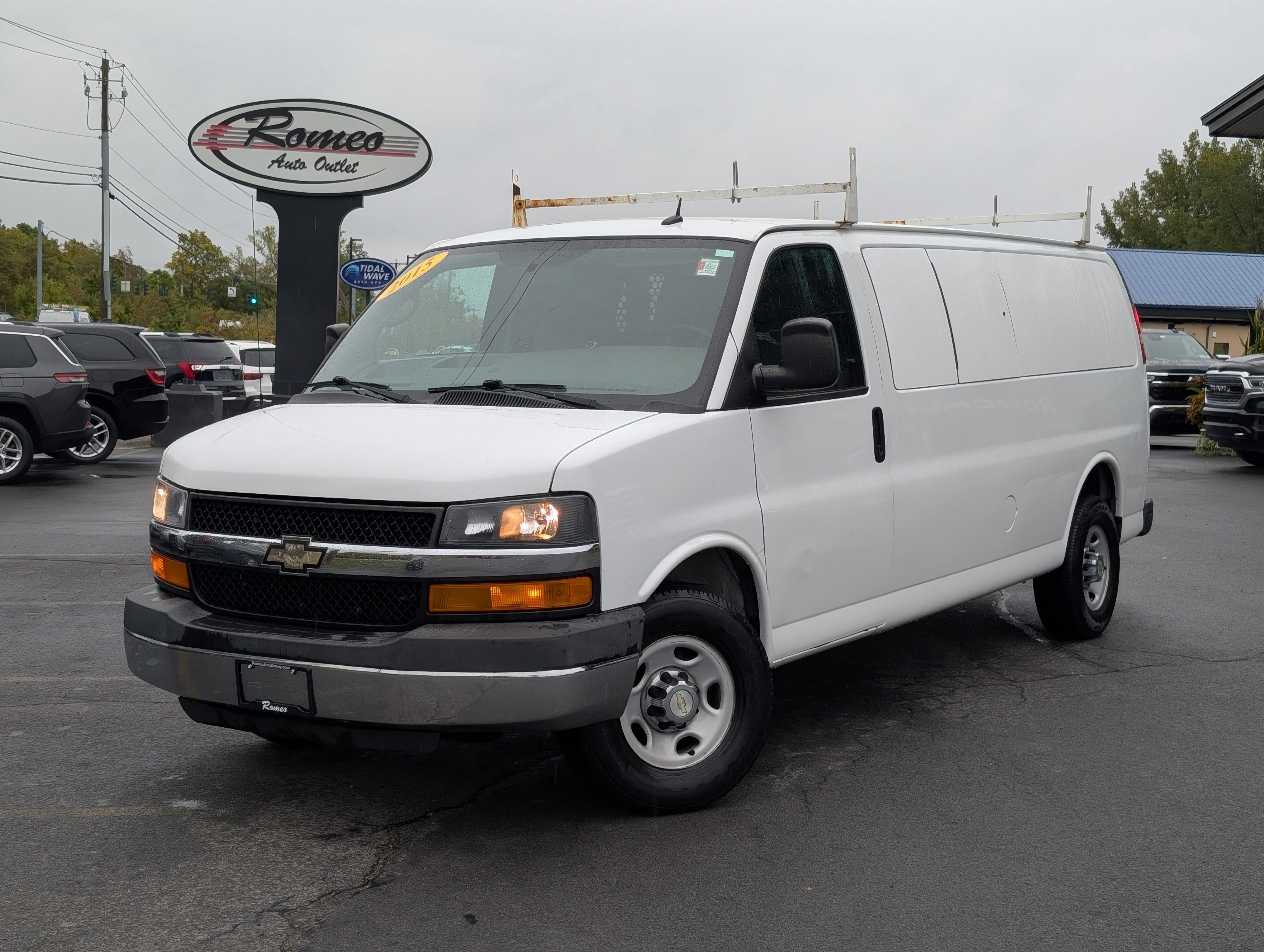 Used 2015 Chevrolet Express 3500 LT w/ LT Preferred Equipment Group image 1