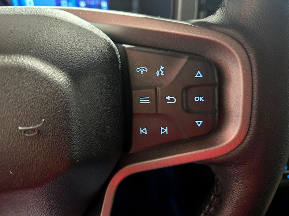 Used 2023 Ford Bronco Outer Banks image 16