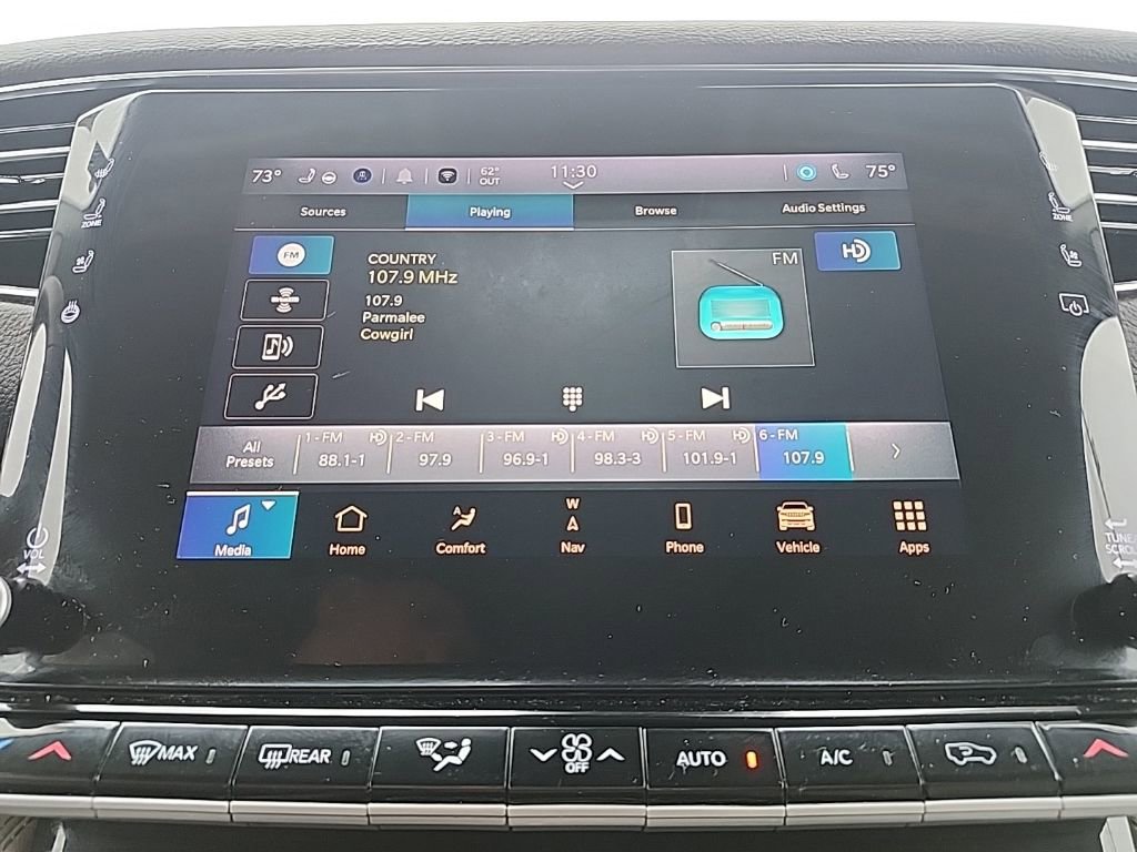 Used 2023 Jeep Wagoneer Series III w/ Preferred Equipment Group image 37