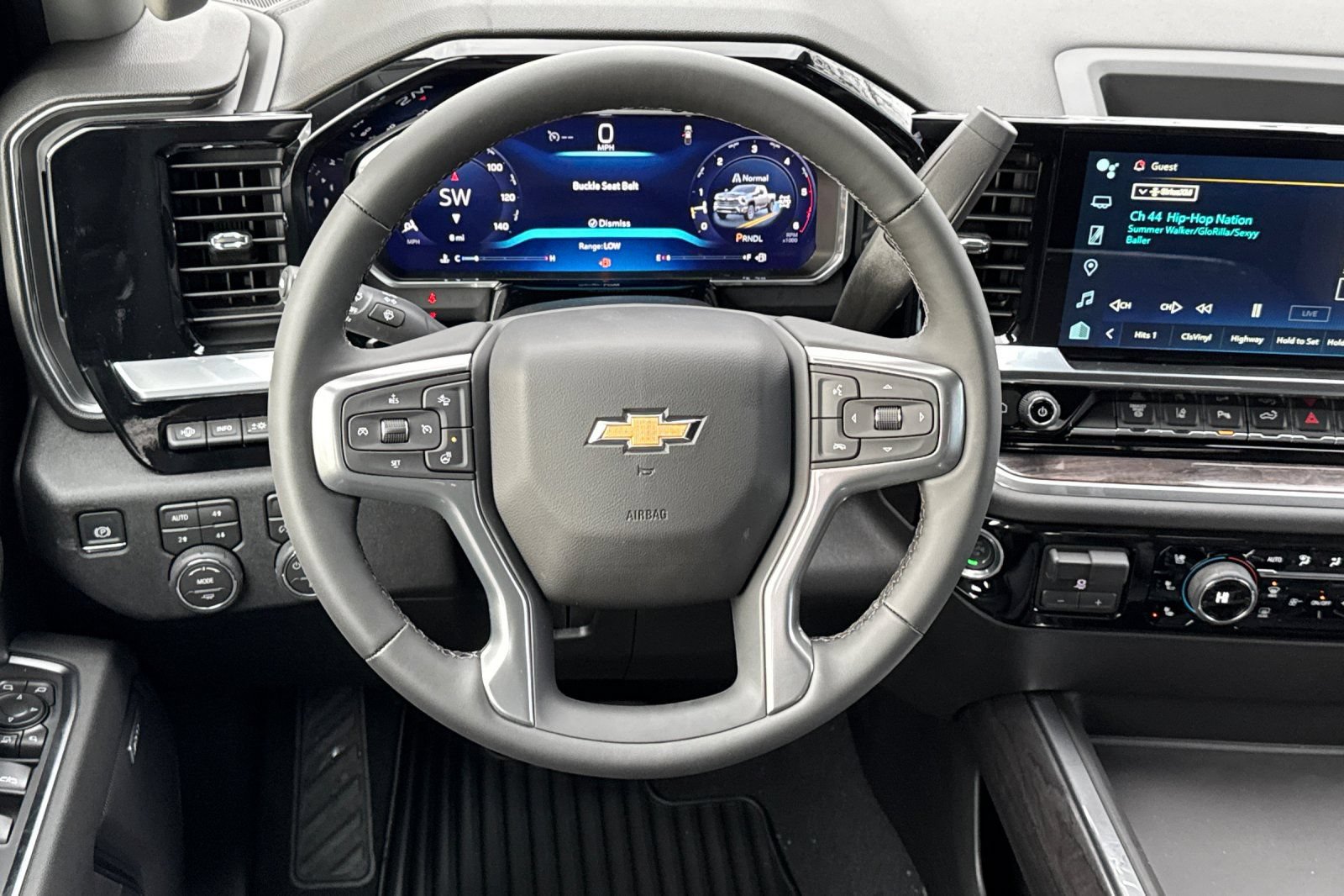 New 2026 Chevrolet Silverado 2500 LTZ w/ LTZ Premium Package AWD/4WD image 13