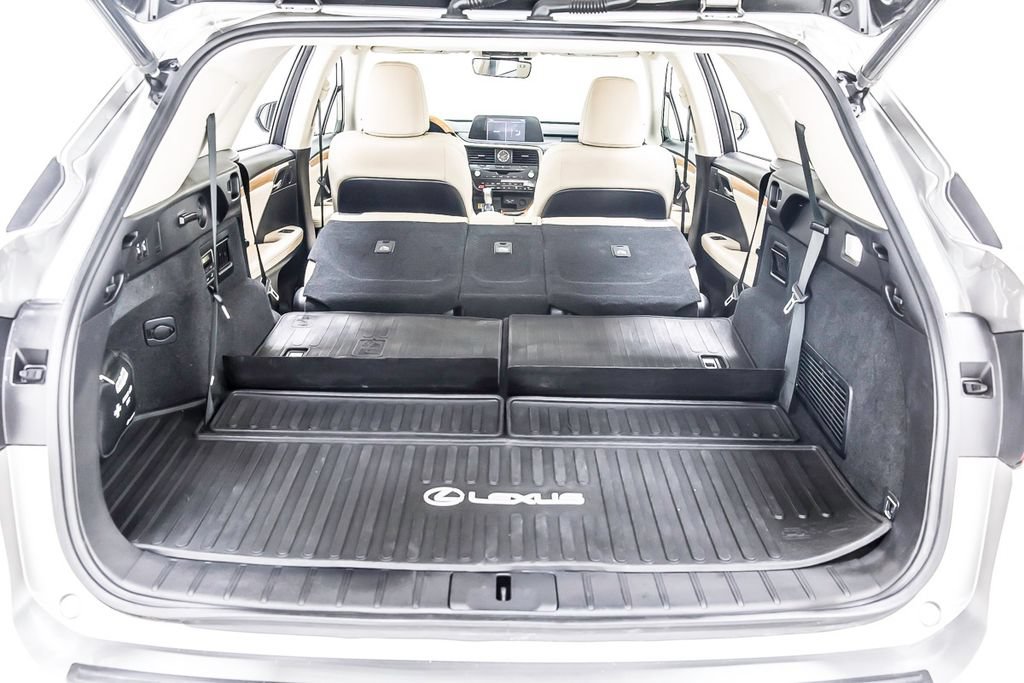 Used 2021 Lexus RX 350L Premium w/ Premium Package AWD/4WD image 38