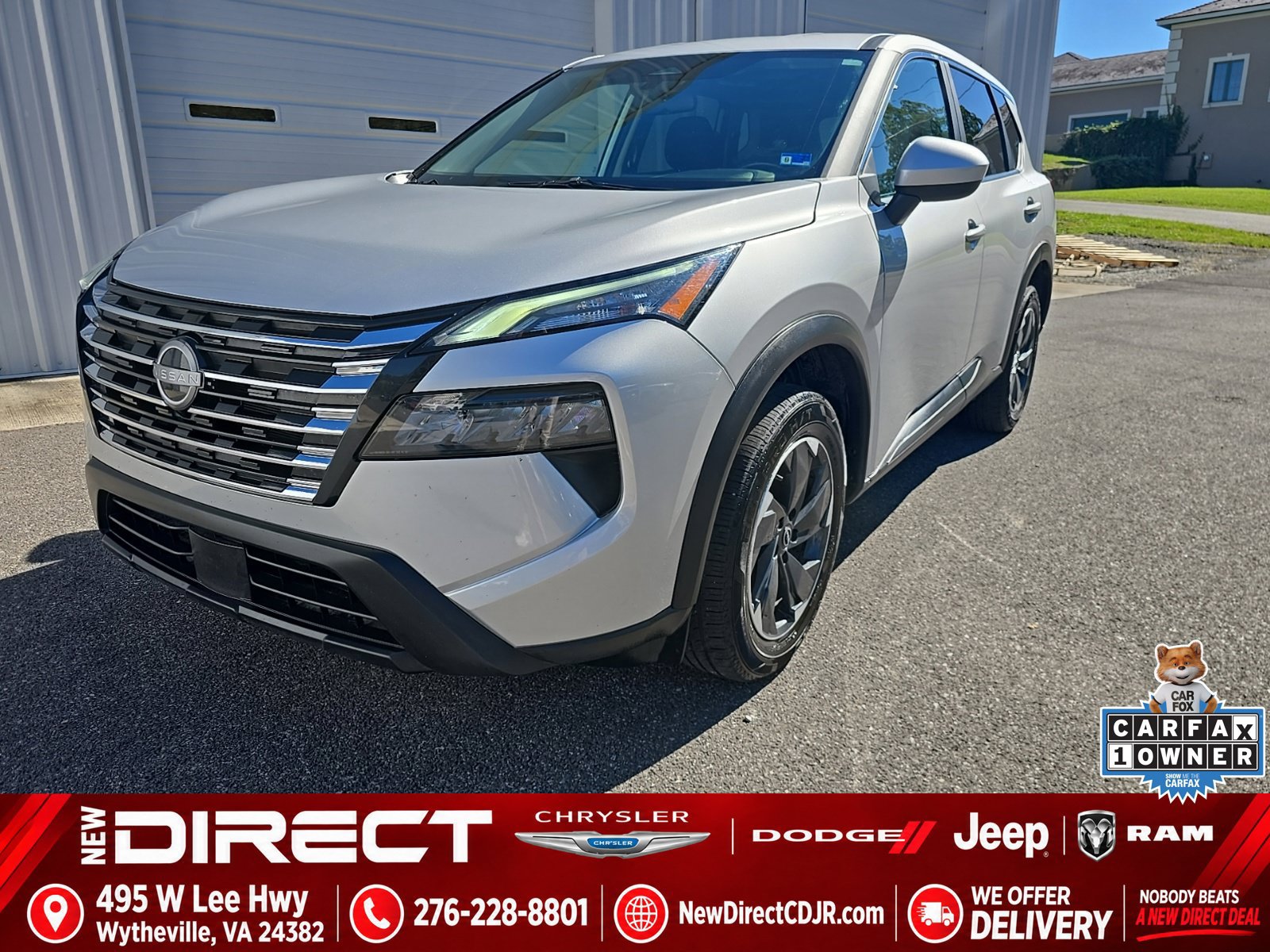 Used 2025 Nissan Rogue SV AWD/4WD image 1