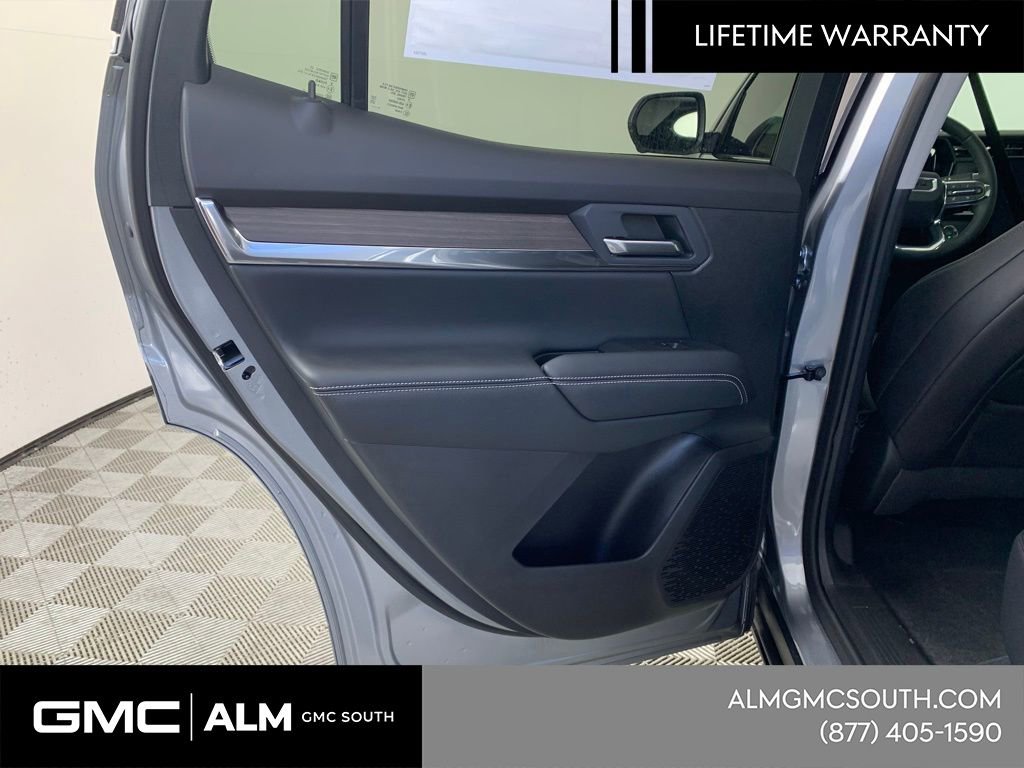 New 2026 GMC Terrain Denali image 27