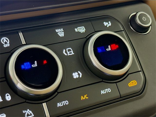 New 2026 Land Rover Defender 110 X-Dynamic SE image 23