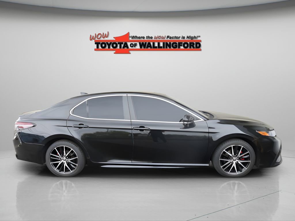 Used 2021 Toyota Camry SE w/ Cold Weather Package AWD/4WD image 13