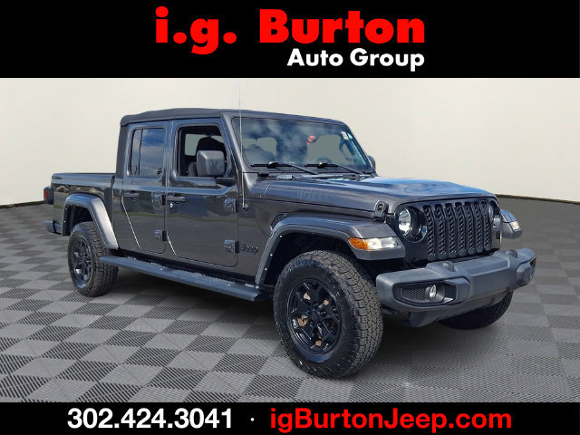 Used 2022 Jeep Gladiator Sport AWD/4WD image 1