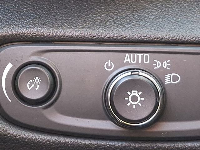 Used 2024 Chevrolet Blazer LT image 24