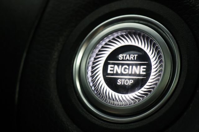 Used 2022 Mercedes-Benz GLC 300 4MATIC w/ AMG Line image 17