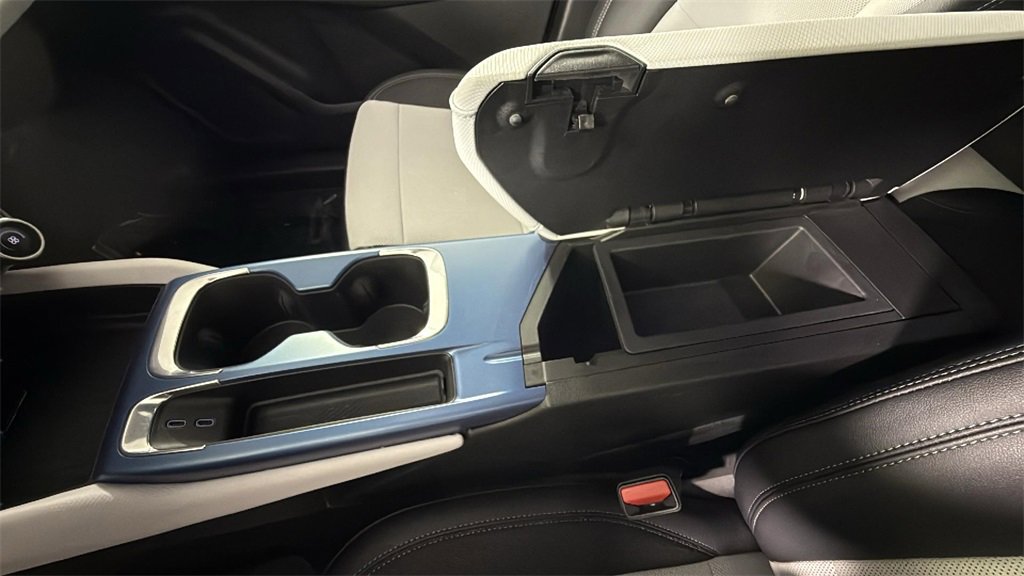 Used 2025 Chevrolet Equinox EV LT image 24