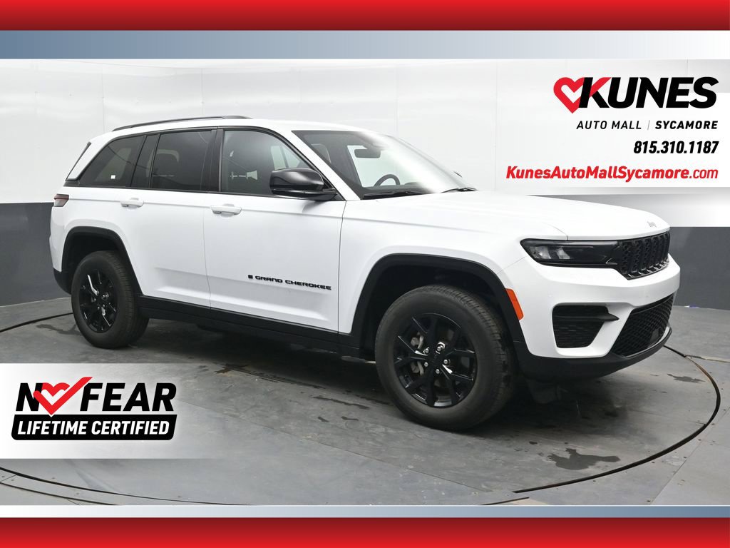 Used 2025 Jeep Grand Cherokee Altitude