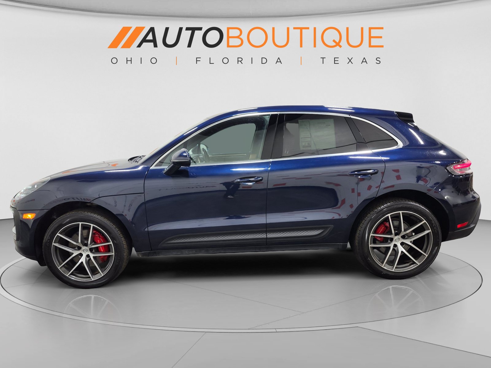 Used 2023 Porsche Macan S AWD/4WD image 16