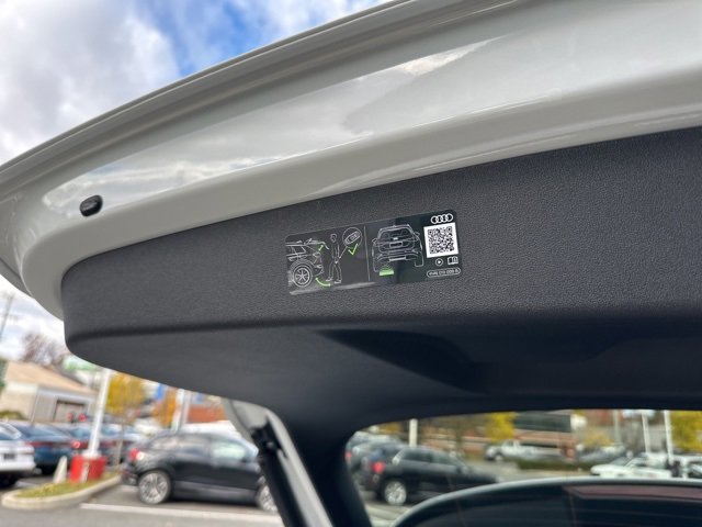 New 2025 Audi Q5 Premium Plus image 14