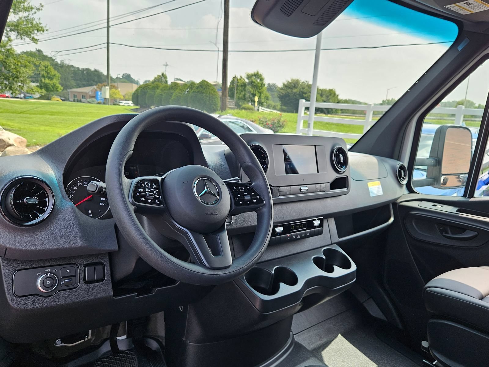 New 2024 Mercedes-Benz Sprinter 3500 image 18