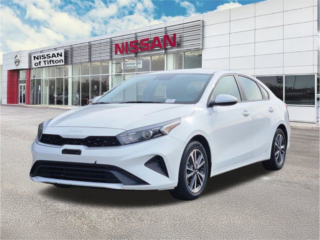 Used 2024 Kia Forte LXS image 8